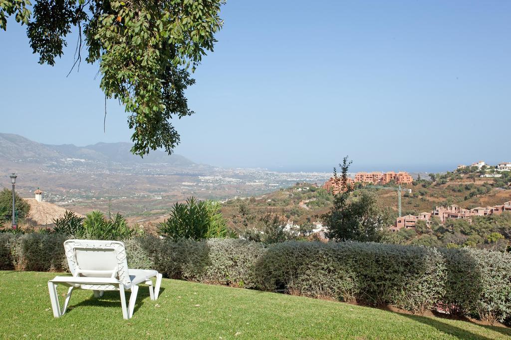 Jacarandas De Elviria Apartment